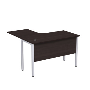 Стол эргономичный угловой Stil на металлических опорах с экраном ЛДСП