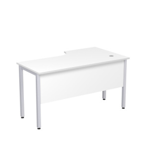 Стол эргономичный Stil на металлических опорах с экраном ЛДСП