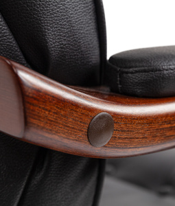  Кресло Chairman 653 M